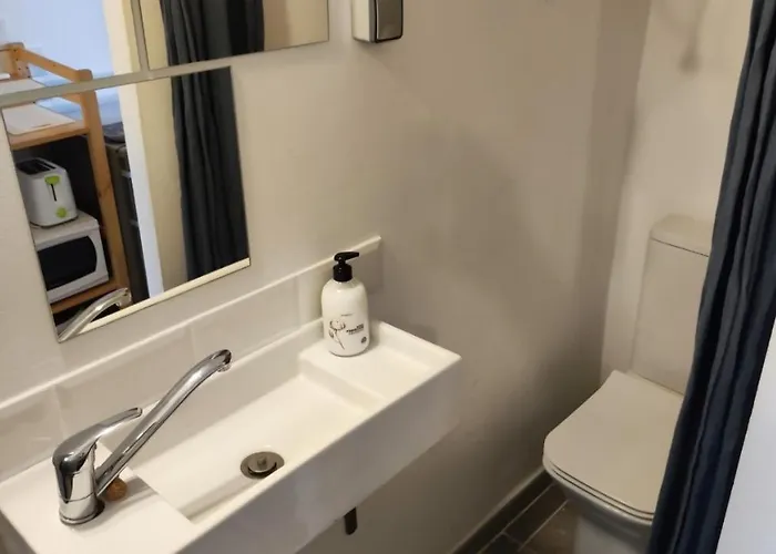 Camarote, La Casita Azul Pensionat 3*