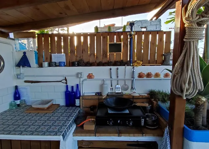 Pensionat Camarote, La Casita Azul 3*